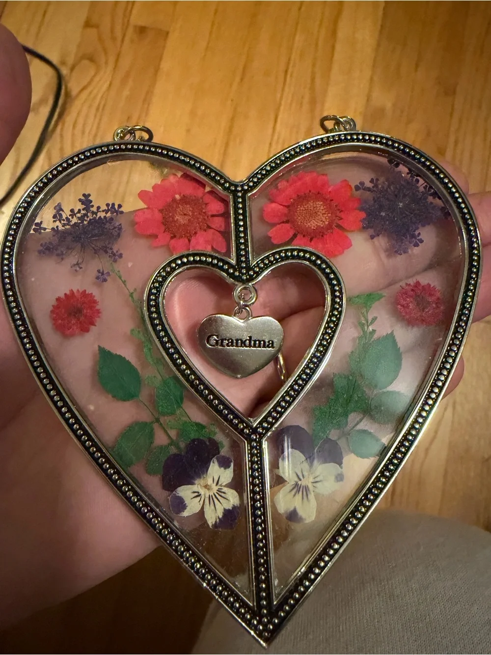 Heart-Shaped Grandma Floral Hanging Accent - Red and Green